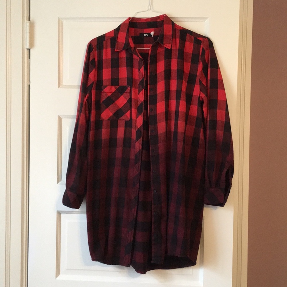 Red + black plaid checkered long sleeve flannel